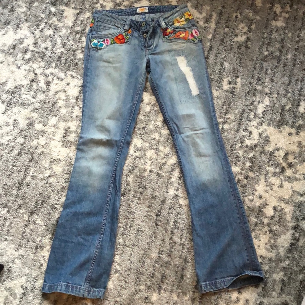 Antik Denim Embroidered Jeans